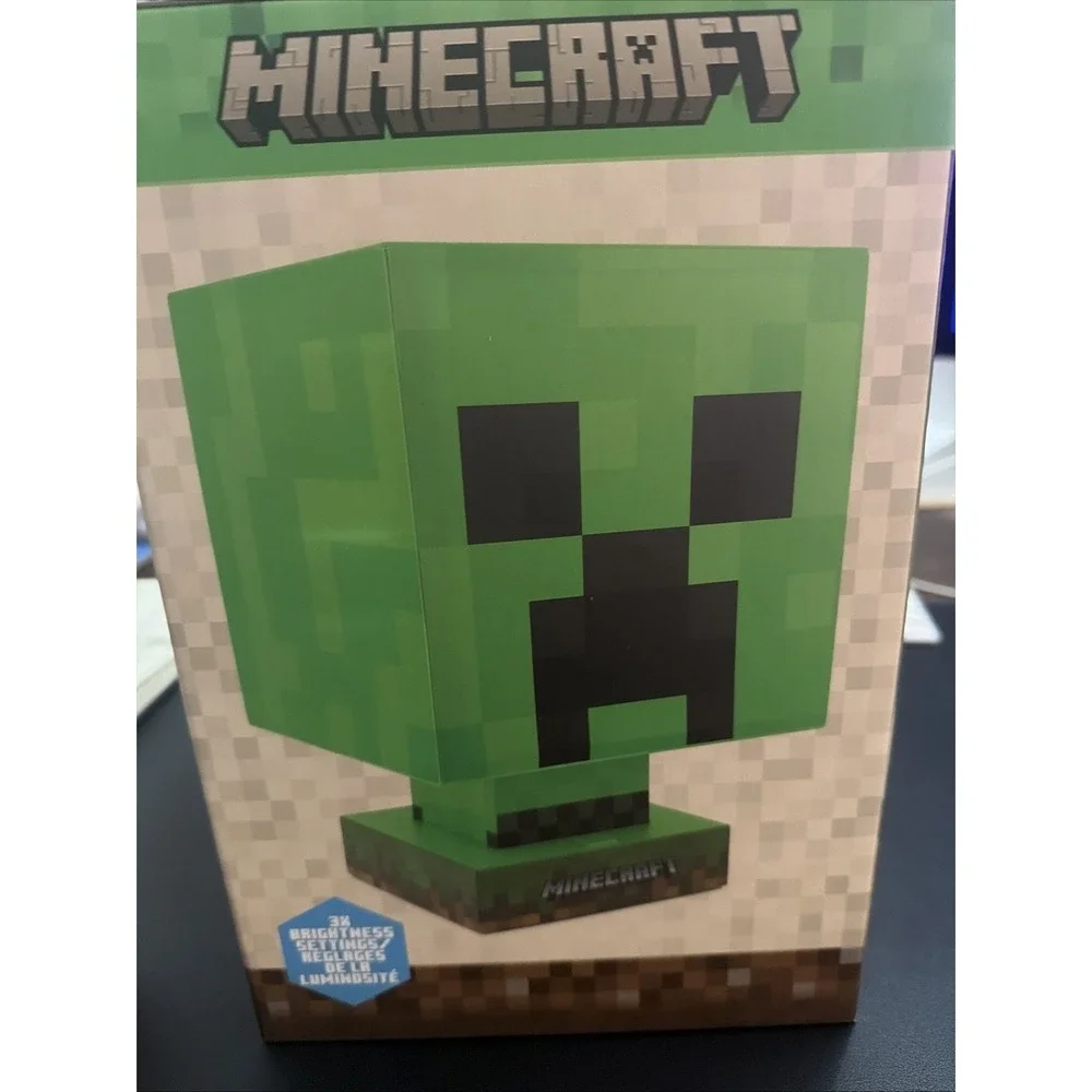 Paladone Minecraft Green Creeper Icon Lamp Battery or USB Powered!